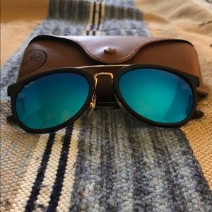 Ray Ban Aviators - like new